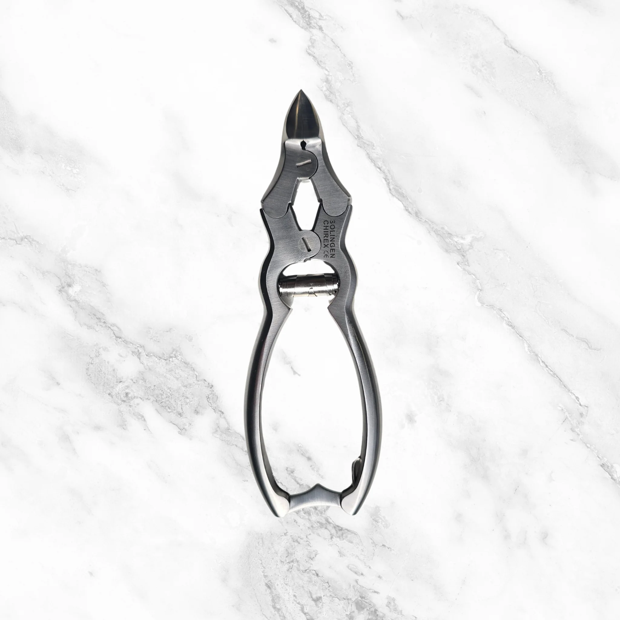 Cantilever Nail Nipper - Curved Blade