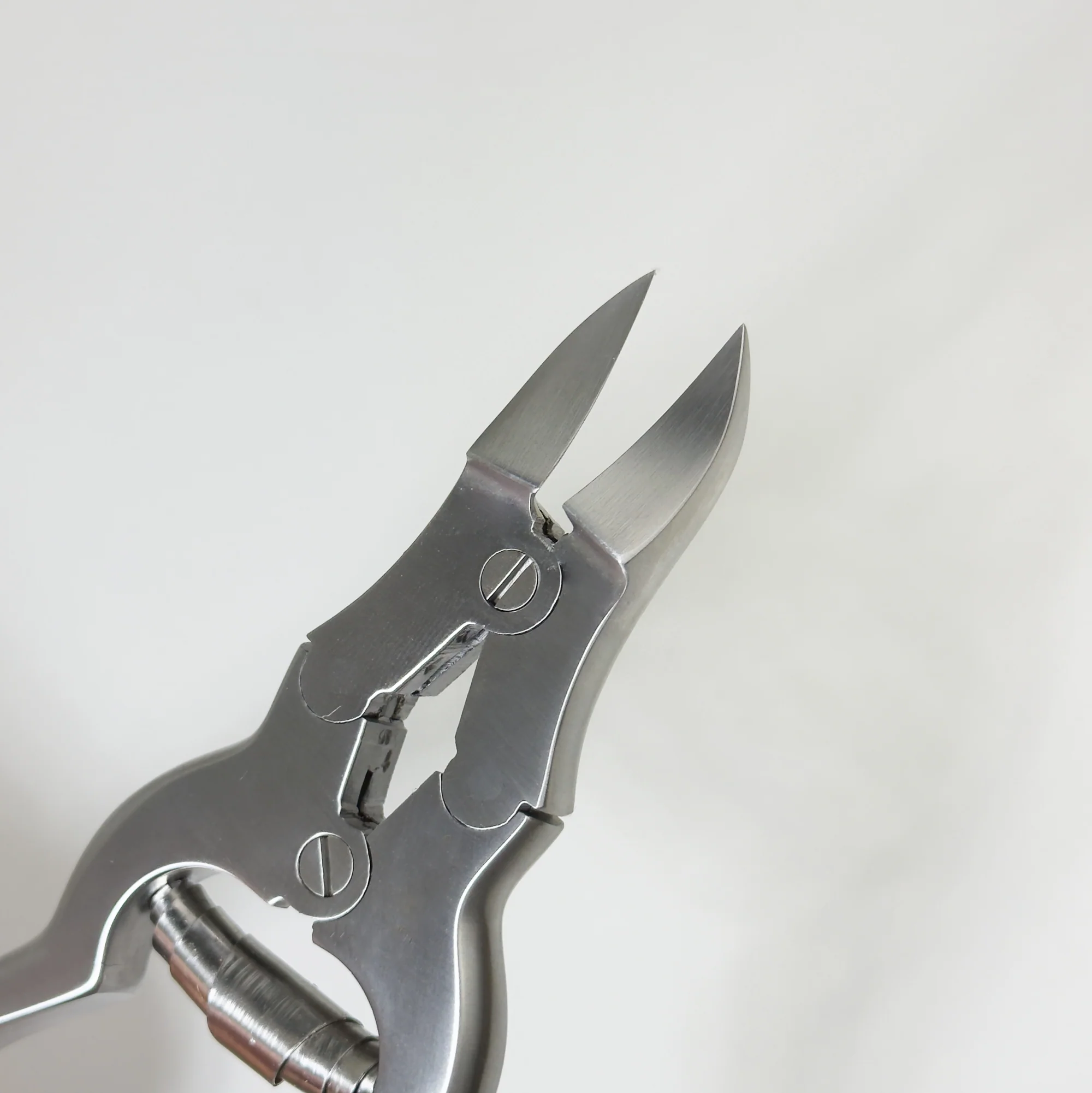 Concave Cutting Edge Cantilever Nipper - Image 4