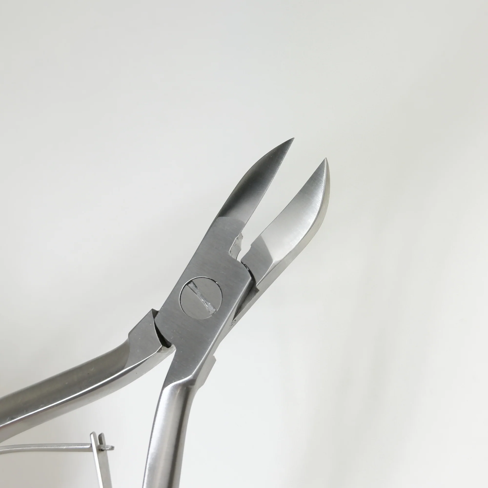 Concave Cutting Edge Nipper - Image 4