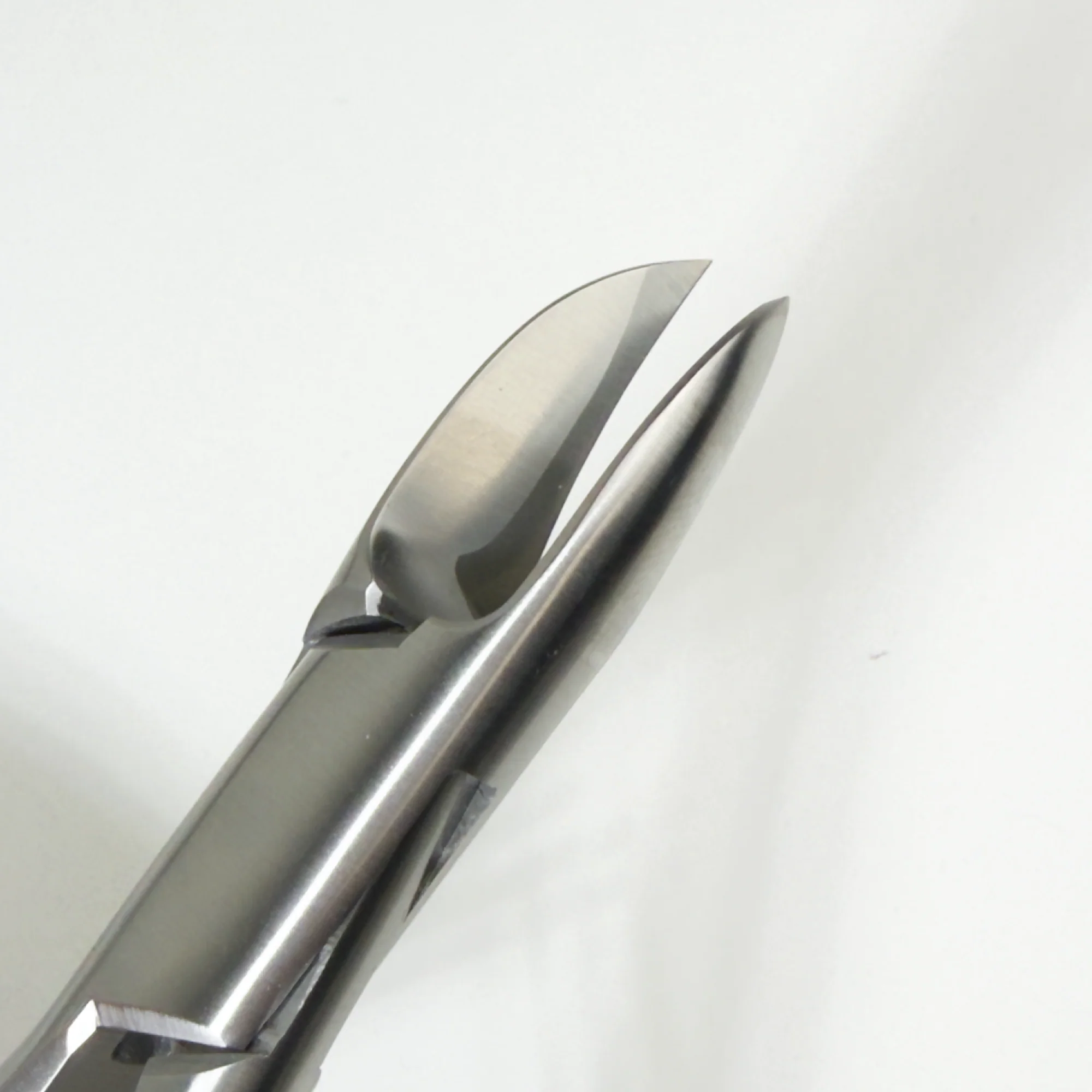 Diabetic General Purpose Concave Nipper - Image 3
