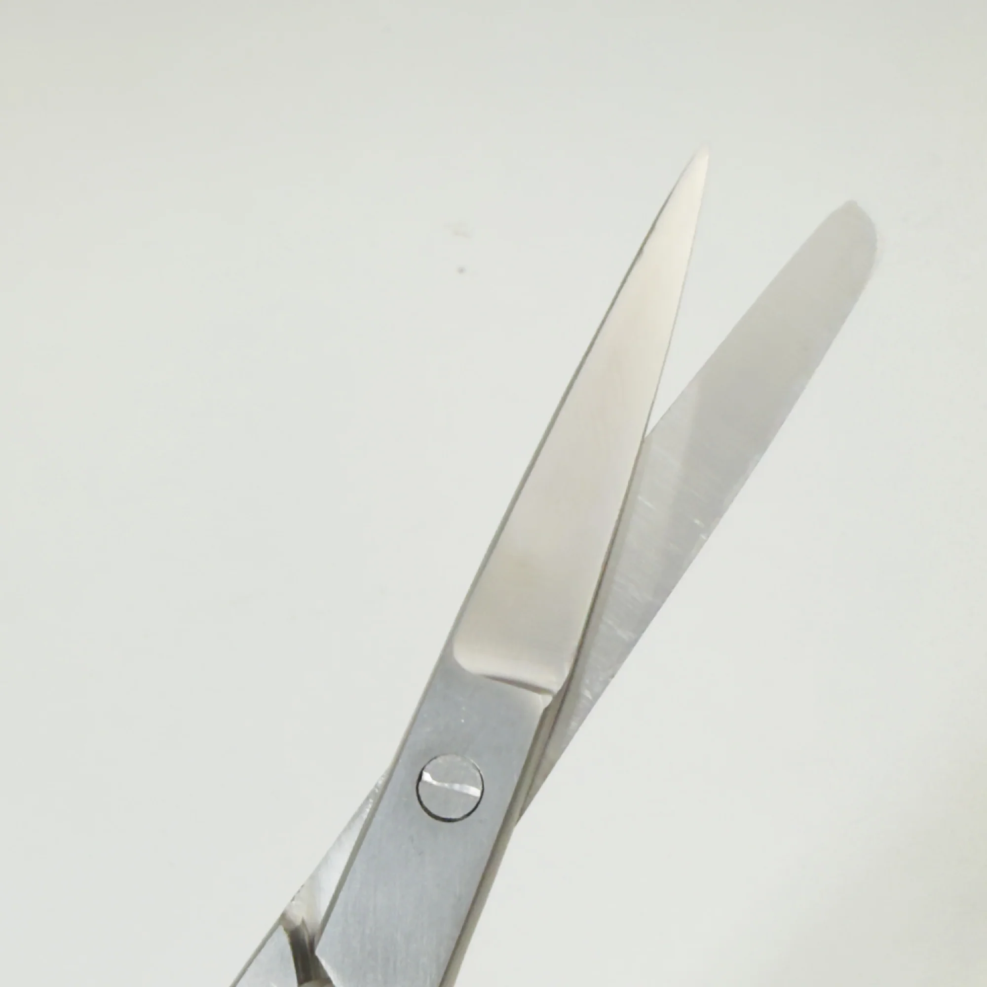 Dressing Scissors Blunt/Sharp Standard Grade - Image 2