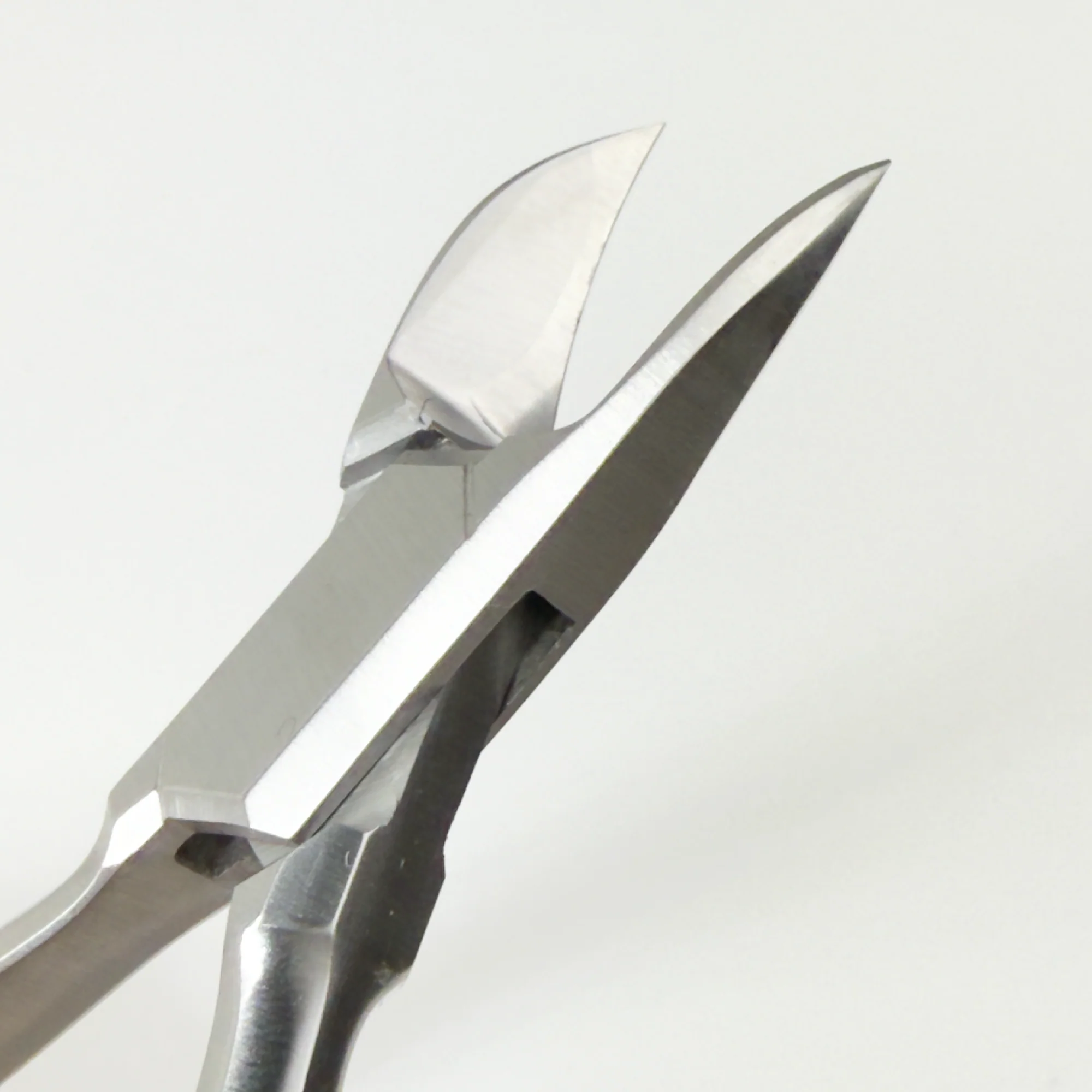 General Purpose Concave Nipper 14cm - Image 5