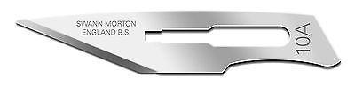 Swann Morton Disposable Sterile Surgical Blades with Polystyrene Handle - Image 4