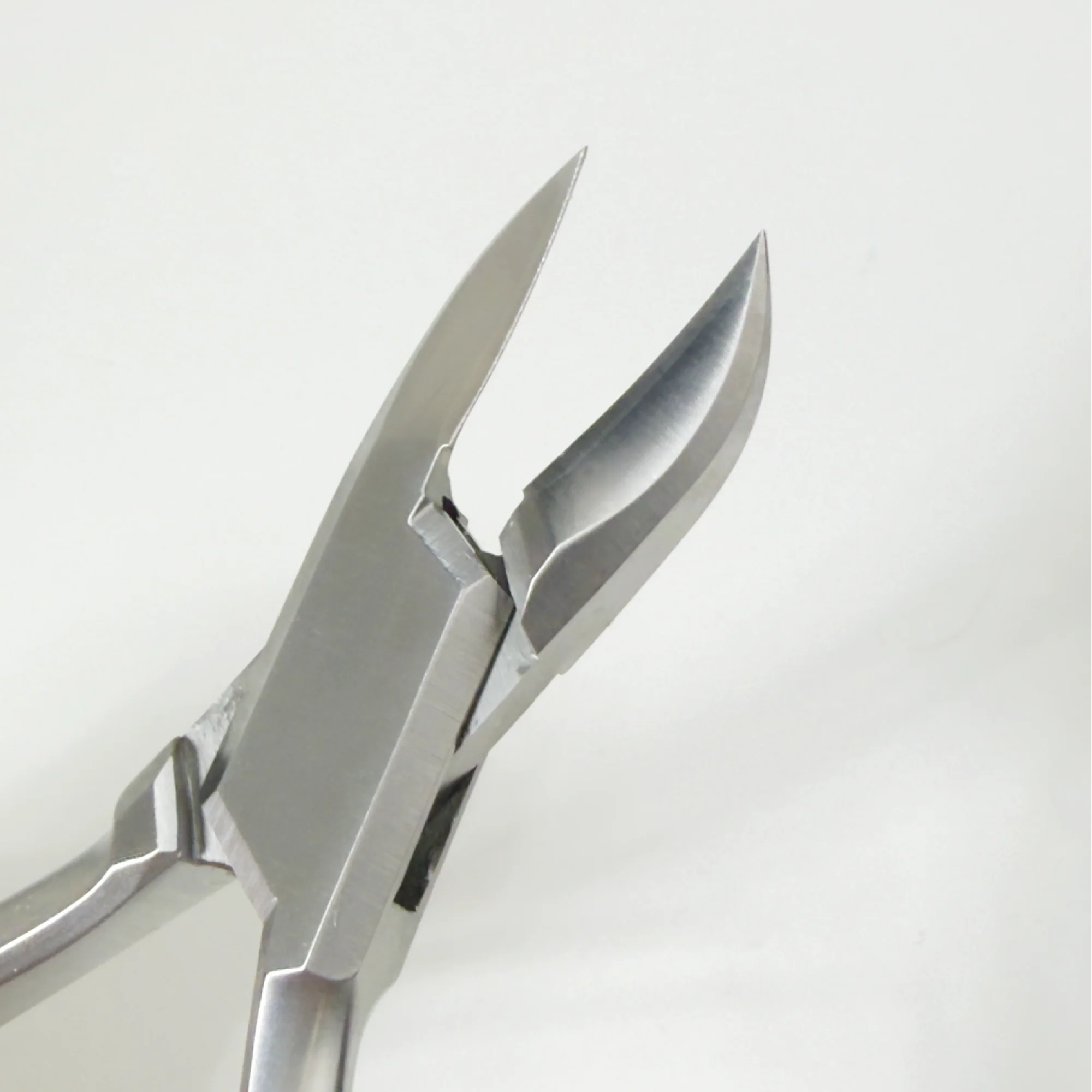 Tungsten Carbide Concave General Purpose Nipper 14cm - Image 3
