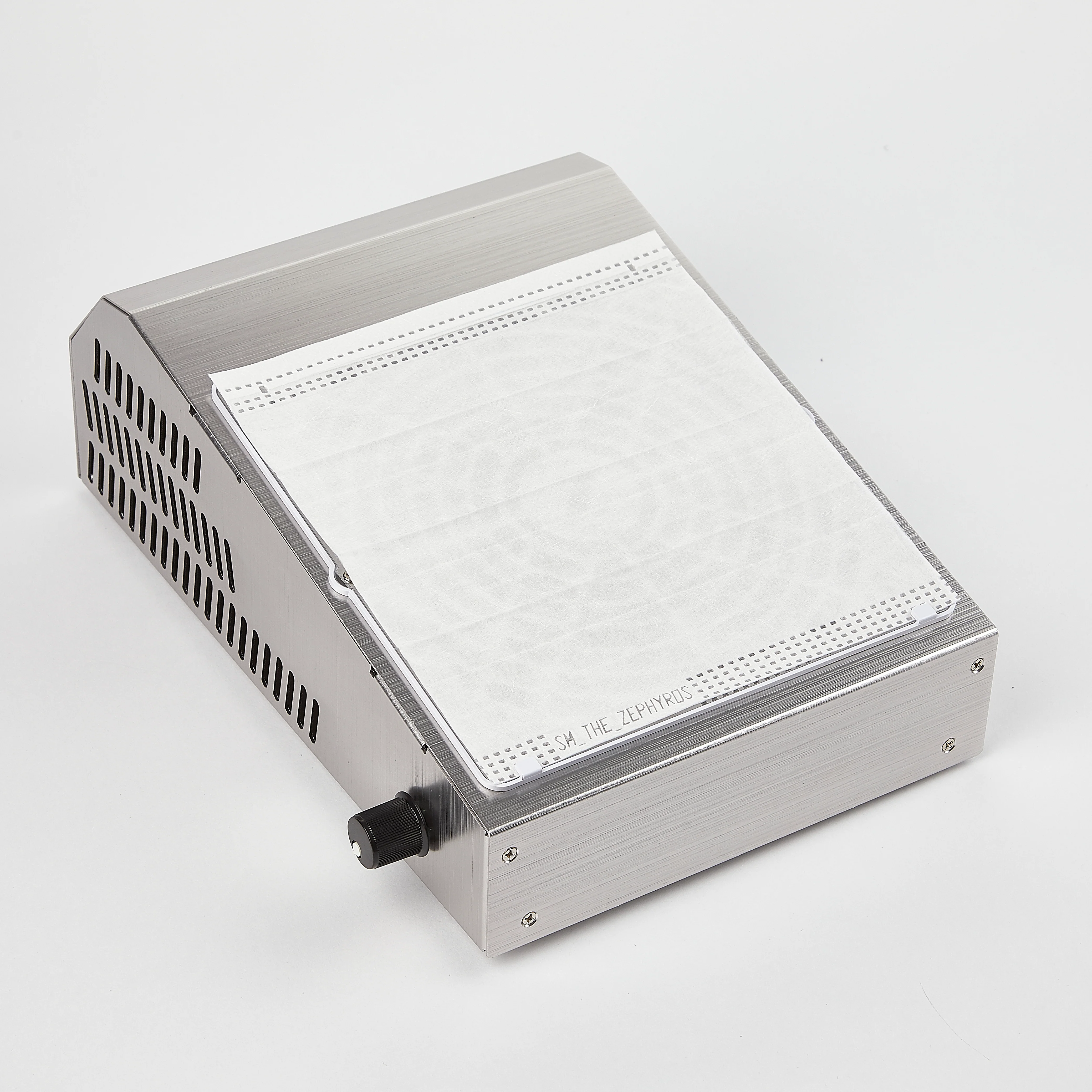 Zephyros Rechargeable Dust Collector - powered by Samsung ® - Image 6